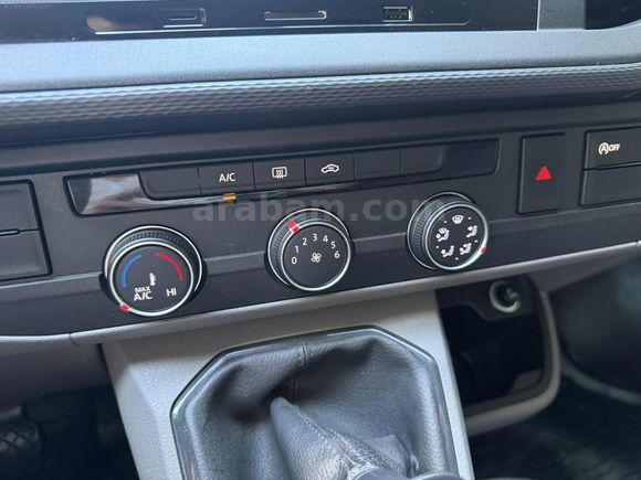 ÖZCAR 'dan GARANTİLİ TRANSPORTER / 28.ooo km / %20 KDV
