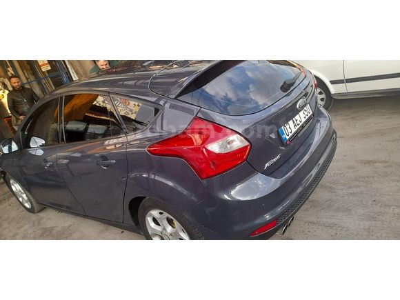 Start stoplu sahibinden Ford Focus 1.6 TDCi Trend 2011 Model