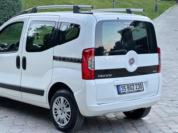 OTOMOBİL RUHSATLI HATASIZ 1.5 PARÇA BOYALI