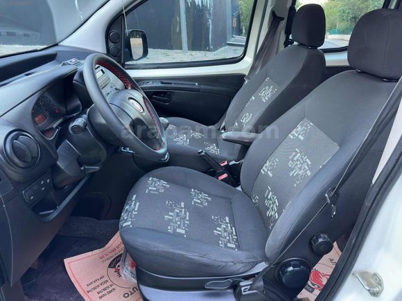 OTOMOBİL RUHSATLI HATASIZ 1.5 PARÇA BOYALI