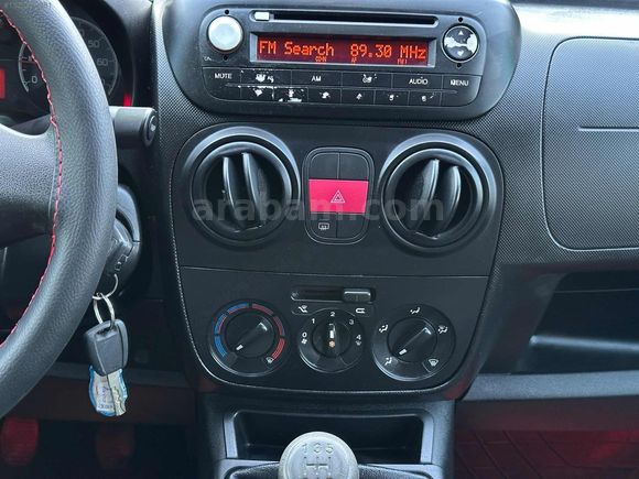 OTOMOBİL RUHSATLI HATASIZ 1.5 PARÇA BOYALI