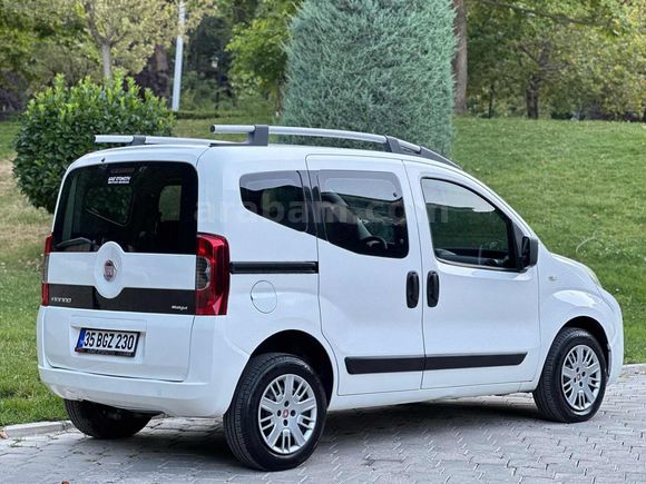 OTOMOBİL RUHSATLI HATASIZ 1.5 PARÇA BOYALI