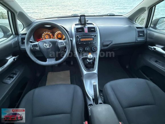 ŞENÖZ AUTO'DAN KAYITSIZ AURİS 156 BİN KM