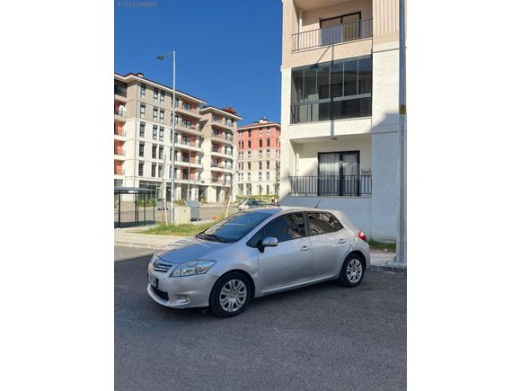 2011 AURİS COMFORT MANUEL TEMİZ BAKIMLI