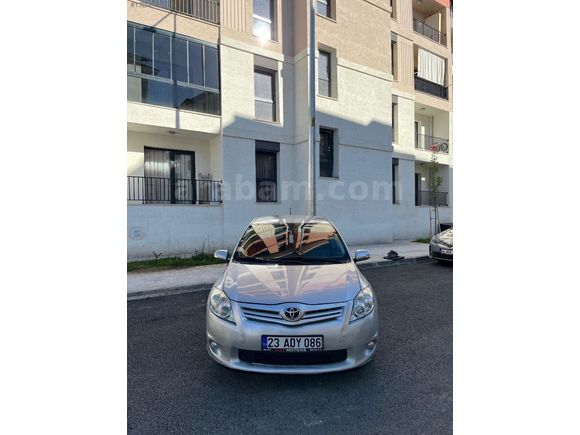 2011 AURİS COMFORT MANUEL TEMİZ BAKIMLI