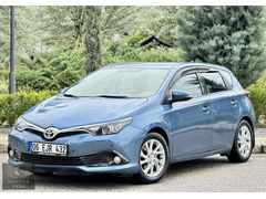 2015 1.33 AURİS MAKYAJLI comfort