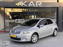 İLK SAHİBİNDEN 142.500 KM AURİS 1.33