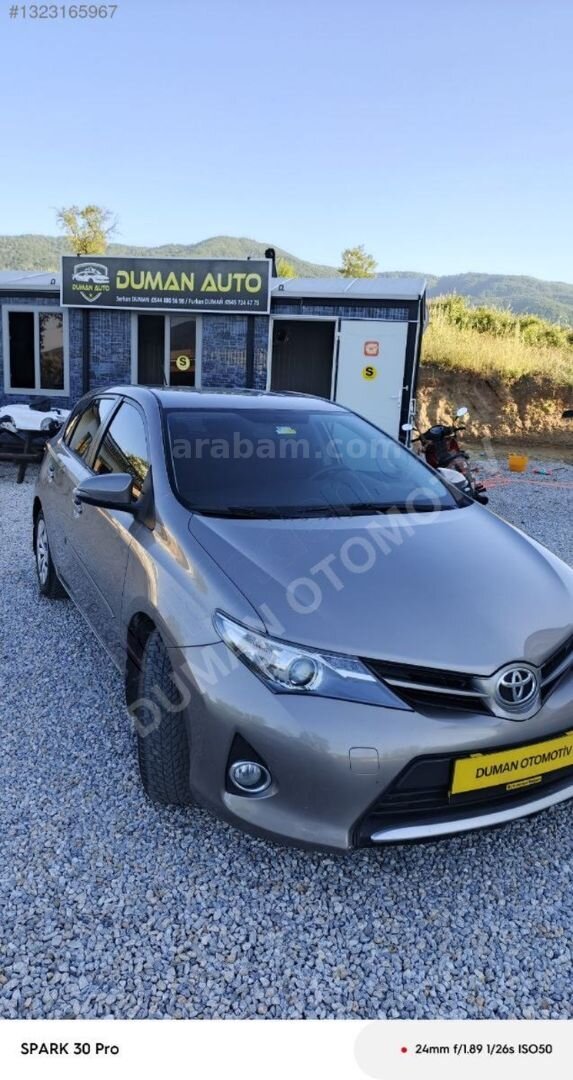 Galeriden Toyota Auris 1.33 Life 2013 Model Çanakkale 176.000 km Kahverengi 3