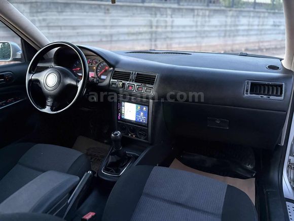 2004 VW BORA PASİFİC 1.6 16 VALF CAM GİBİ SOLUKSUZ