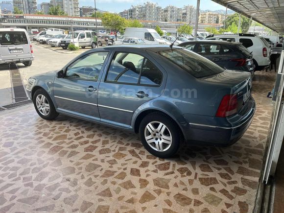 2004 MODEL Bora 1.6 Pacific
