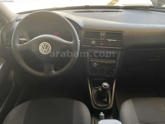 2004 MODEL Bora 1.6 Pacific