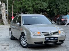 BAY MOTORS'DAN WOLKSWAGEN BORA 1.6 PACİFİC 155.000 KM TEMİZ