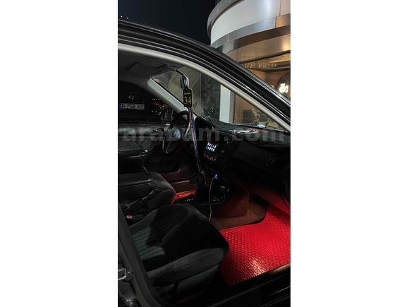 Düşük km bu temizlikte yok 
