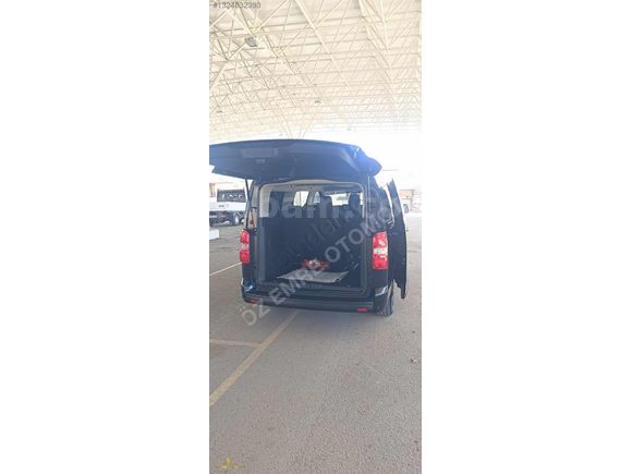 ÖZ EMRE OTOMOTİVDEN 2025 JUMPY SPACETOURER 8+1 OTOMOBİL