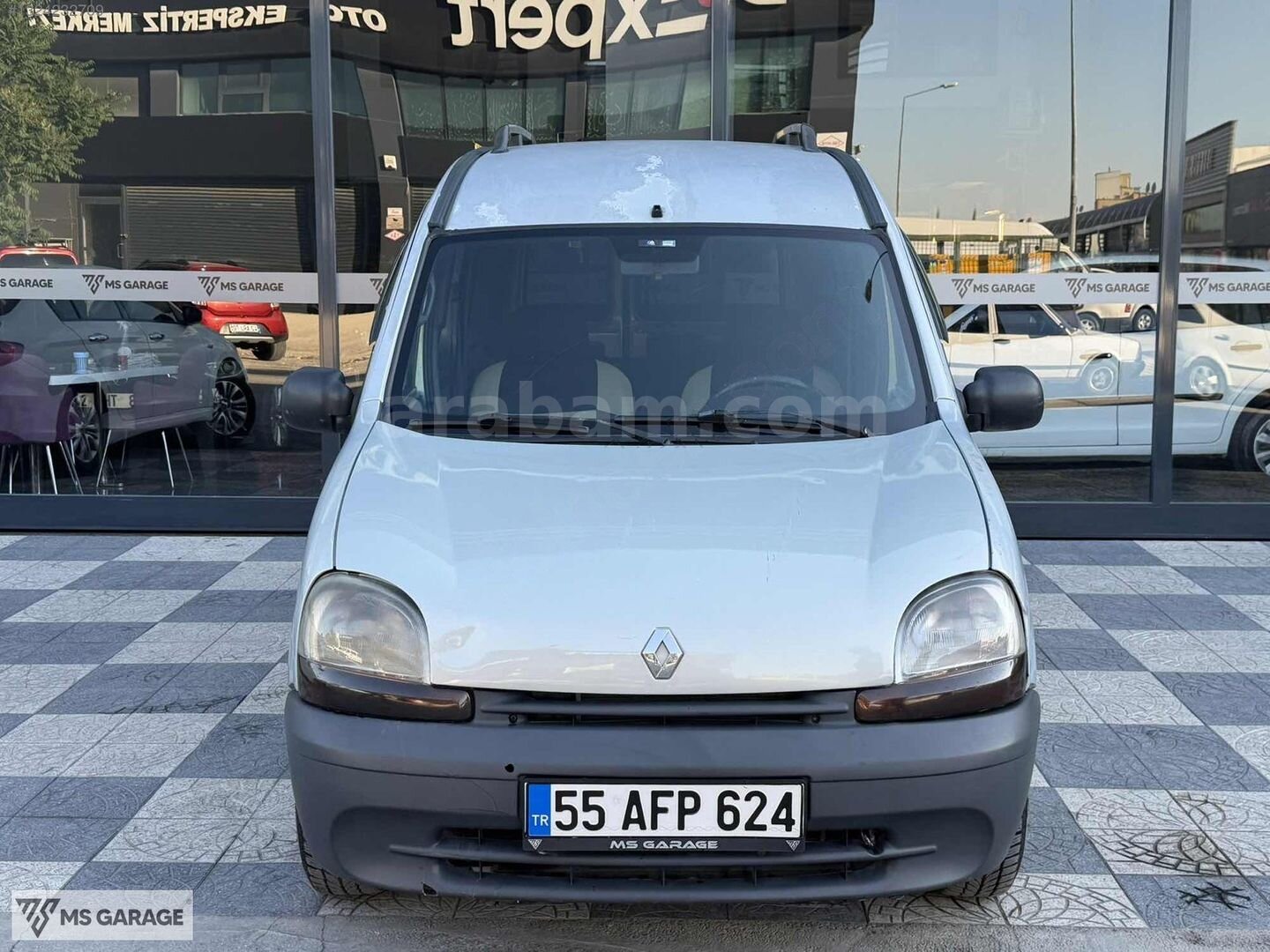 Galeriden Renault Kangoo 1.9 D 2001 Model Konya 350.000 km Gri 3