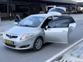 CELAL OTODAN DÜŞÜK KİLOMETRE TOYOTA AURİS
