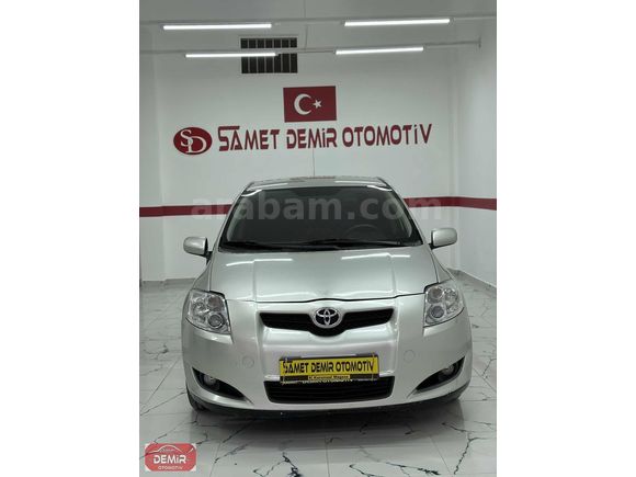 SAMET DEMİR OTOMOTİVDEN 2009 MDL TOYOTA AURİS