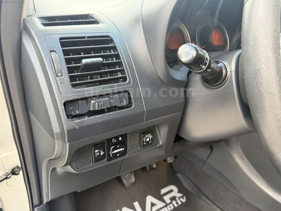 2009 AURİS 1.6 ELEGANT LPG Lİ EMSALSİZ FULL..