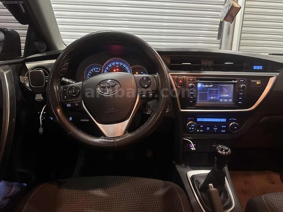 TOYOTA-AURİS-LPGLİ-FULL BAKIMLI-GERİ GÖRÜŞ-BLUETOOTH