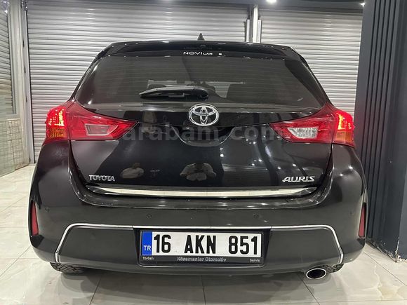 TOYOTA-AURİS-LPGLİ-FULL BAKIMLI-GERİ GÖRÜŞ-BLUETOOTH