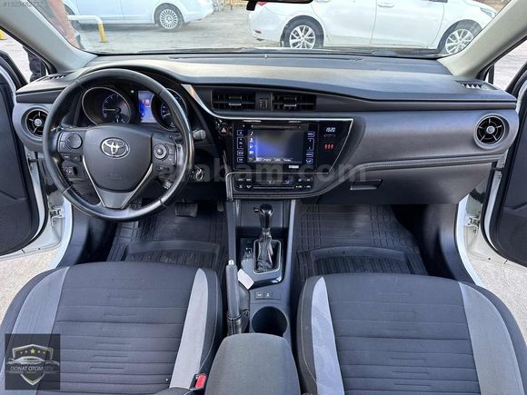 2017 MODEL AURİS 1.6 ACTİVE SKYPACK CAM TAVAN OTOMATİK LPG Lİ
