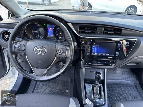 2017 MODEL AURİS 1.6 ACTİVE SKYPACK CAM TAVAN OTOMATİK LPG Lİ