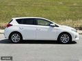 2015 TOYOTA AURIS 1.6 ACTIVE SKYPACK CAM TAVAN GERİ GÖRÜŞ BEYAZ