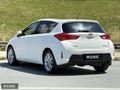2015 TOYOTA AURIS 1.6 ACTIVE SKYPACK CAM TAVAN GERİ GÖRÜŞ BEYAZ
