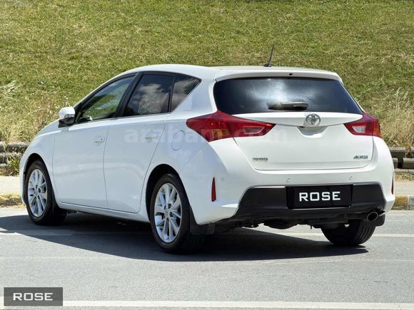 2015 TOYOTA AURIS 1.6 ACTIVE SKYPACK CAM TAVAN GERİ GÖRÜŞ BEYAZ