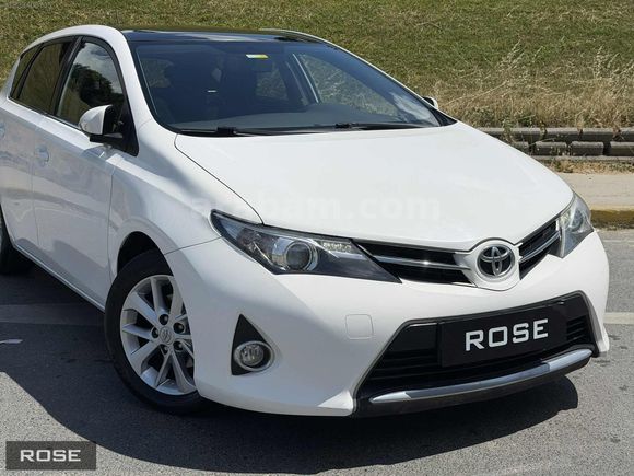 2015 TOYOTA AURIS 1.6 ACTIVE SKYPACK CAM TAVAN GERİ GÖRÜŞ BEYAZ