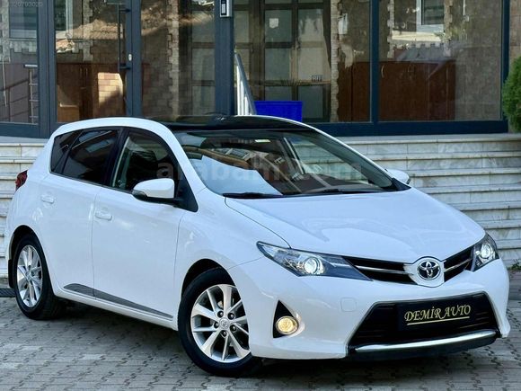 2013 AURİS~1.6 CAM TAVAN~95 BİNDE~OTOMATİK