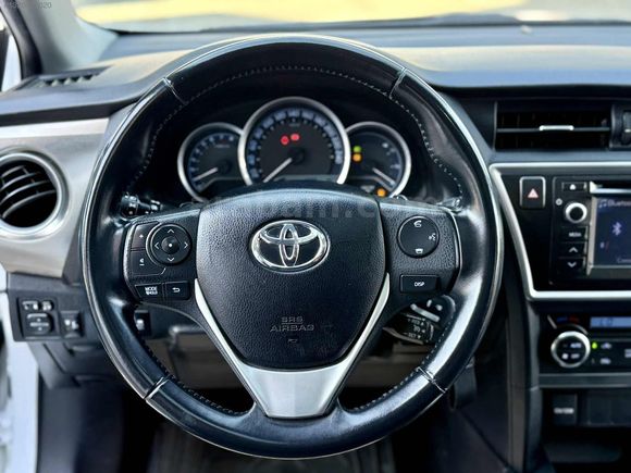 2013 AURİS~1.6 CAM TAVAN~95 BİNDE~OTOMATİK