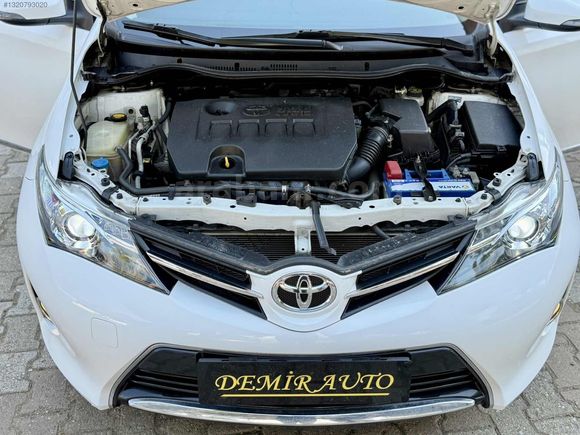 2013 AURİS~1.6 CAM TAVAN~95 BİNDE~OTOMATİK