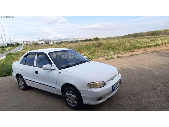 2000 MODEL HUNDAİ ACCENT 1.3 LX MOTOR MEKANİK KUSURSUZ