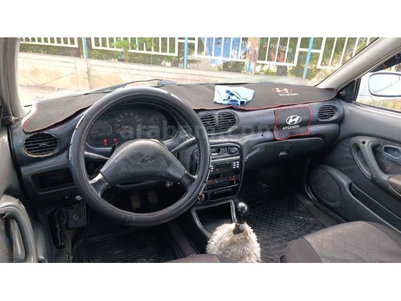 2000 MODEL HUNDAİ ACCENT 1.3 LX MOTOR MEKANİK KUSURSUZ