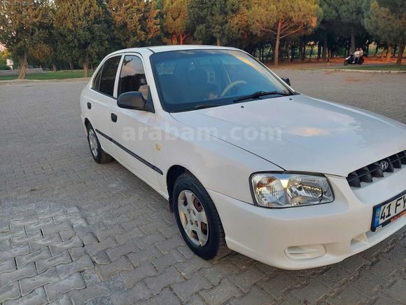 Tam Otomatik vites.Tek değişen.Klimali