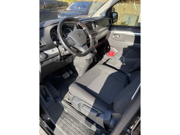 Sahibinden Citroen Jumpy 2.0 BlueHDI Spacetourer 2023 Model  149.850 km Siyah