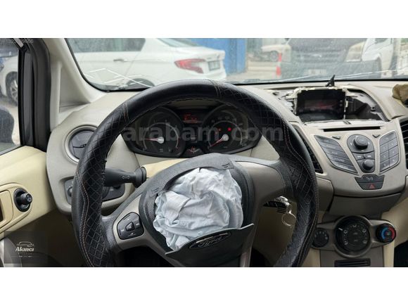 Otomatik vites Çalışır Yürür