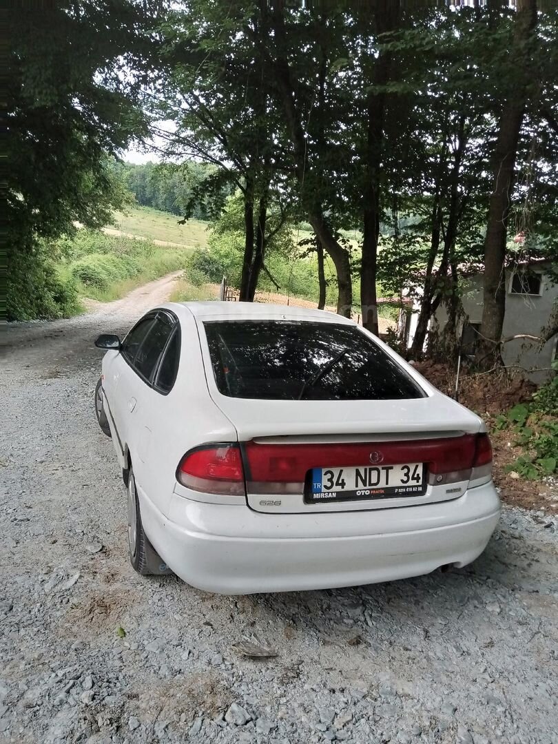 Sahibinden Mazda 626 2.0 GLE 1993 Model 4