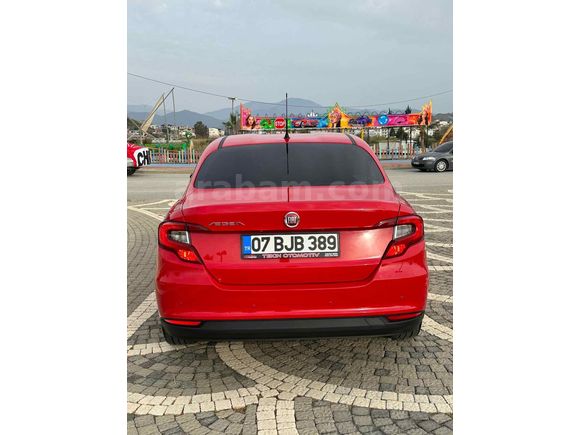 Sahibinden Fiat Egea 1.4 Fire Easy Plus 2023 Model Antalya 35000 km Kırmızı