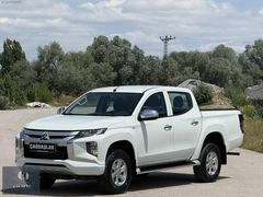 ÇAĞDAŞLAR' DAN__ SADECE 59.000 KM __BOYASIZ__4 X 4__L200 STORM__