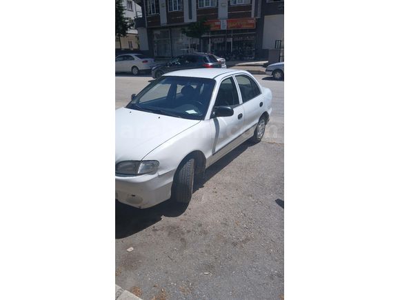 Sahibinden Hyundai Accent 1.3 LS 1998 Model