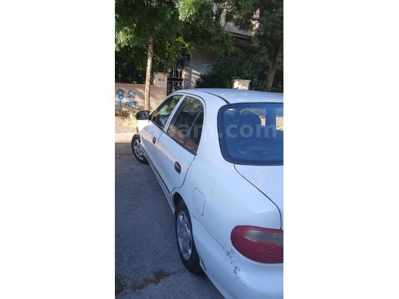 Sahibinden Hyundai Accent 1.3 LS 1998 Model