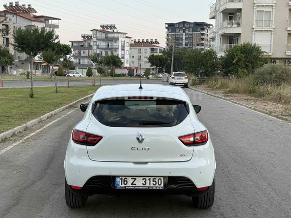 Galeriden Renault Clio 1.5 dCi Icon 2013 Model Antalya
