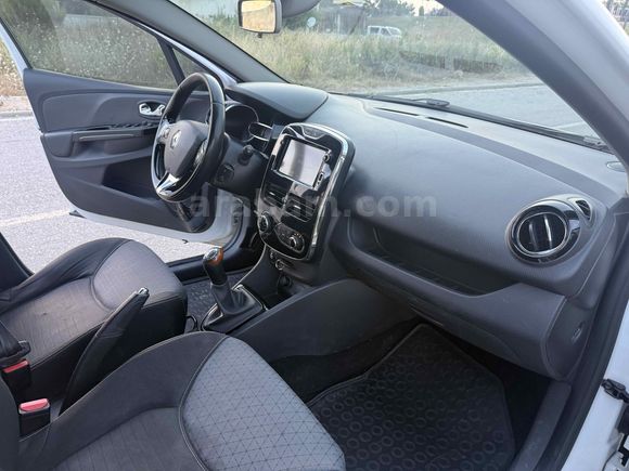 Galeriden Renault Clio 1.5 dCi Icon 2013 Model Antalya