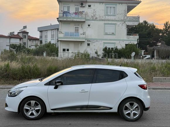 Galeriden Renault Clio 1.5 dCi Icon 2013 Model Antalya