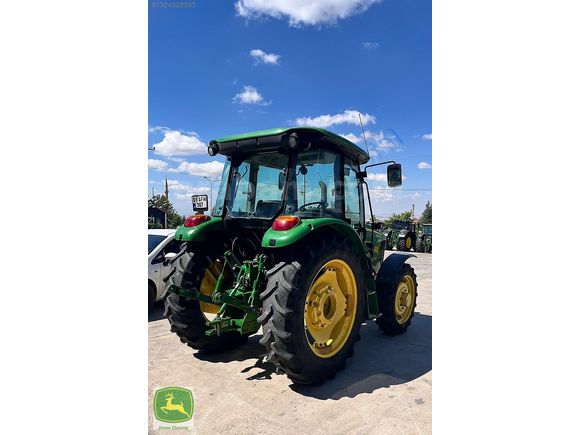 2020 MODEL JOHN DEERE 5093E 4WD TRAKTÖR SATILIKTIR.