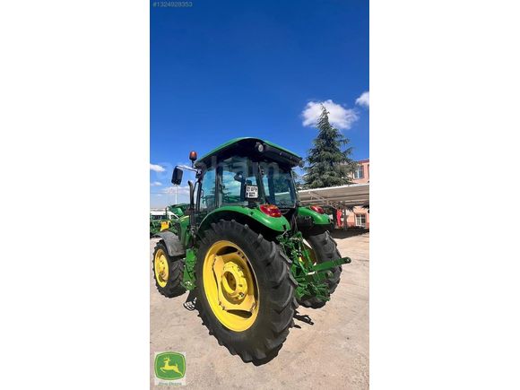 2020 MODEL JOHN DEERE 5093E 4WD TRAKTÖR SATILIKTIR.