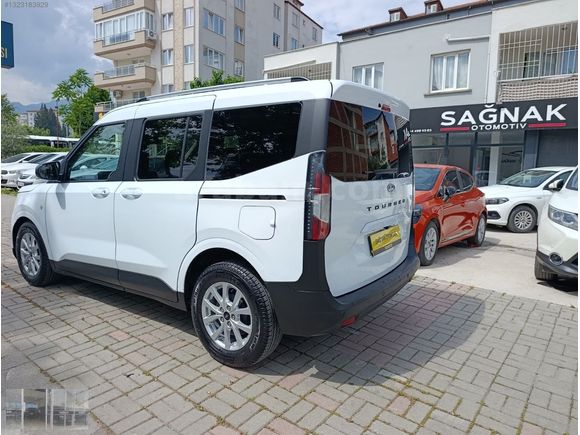 FORD TOURNEO COURİER 1.5 ECOBLUE TİTANİUM 59 BİN KM BOYASIZZZ