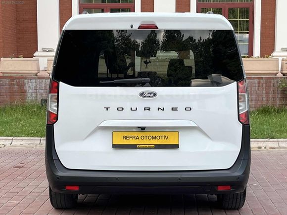 2024 MODEL FORD COURİER 1.5 EcoBlue TİTANİUM 40 BİN KM
